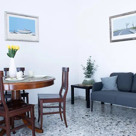 Tommys Flat By Domusdimore 아파트 *