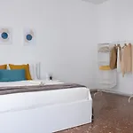 Tommys Flat By Domusdimore Roma